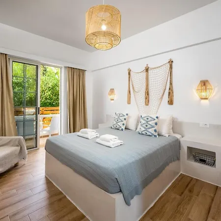 Afroditi Superior Aparthotel