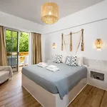 Afroditi Superior Ξενοδοχείο με διαμερίσματα