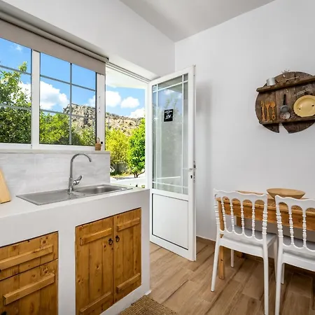 Afroditi Superior 公寓式酒店 阿彻奇洛斯